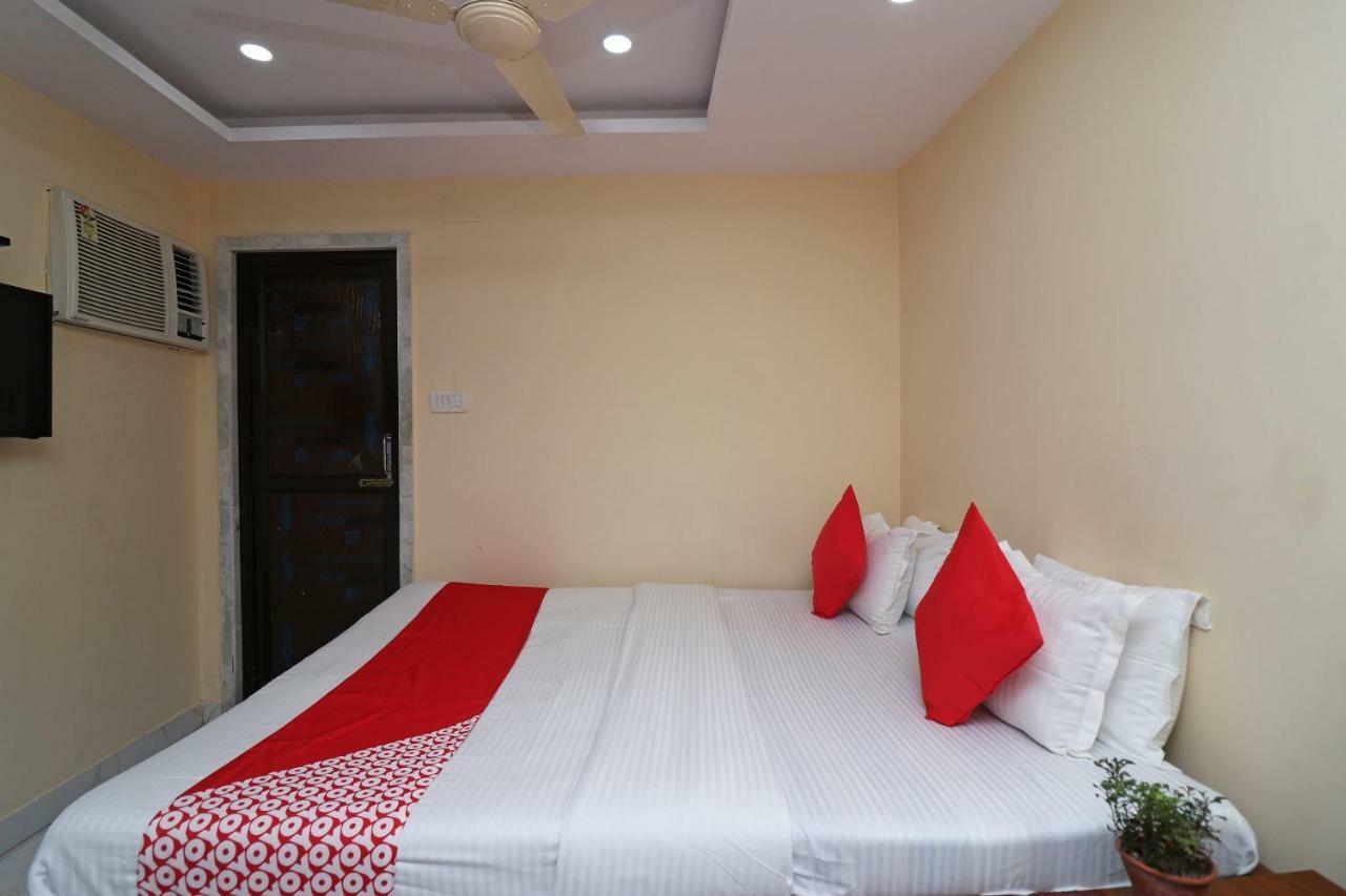Oyo Flagship 16209 Hotel Ambar Palace Bara Bazar Ngoại thất bức ảnh