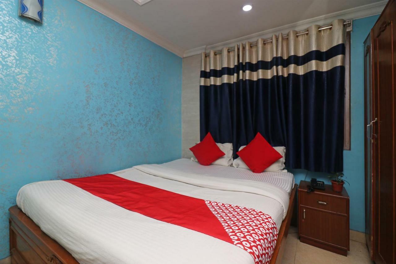 Oyo Flagship 16209 Hotel Ambar Palace Bara Bazar Ngoại thất bức ảnh